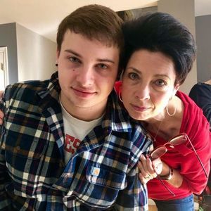 Meet your Posher, Collin